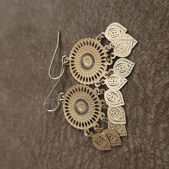 Silvertone Mandala Dream Catcher Chandalier Fringe Dangle Hook Earrings - Picture 2 of 6